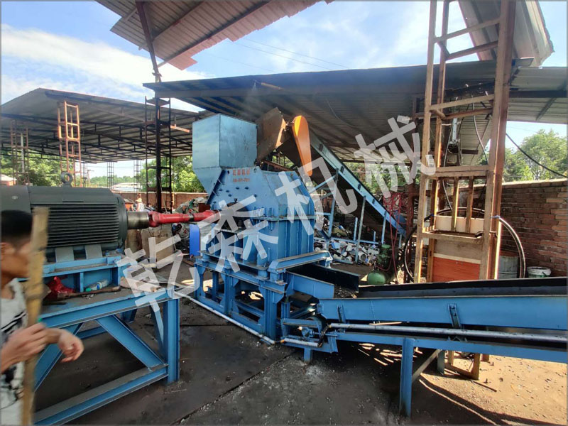 易拉罐破碎機(jī)