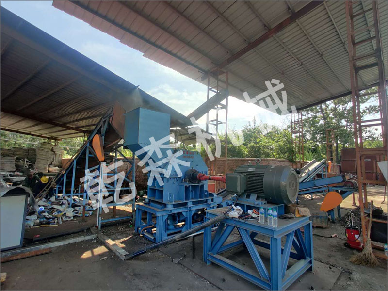 易拉罐破碎機(jī)